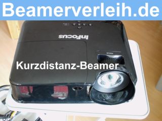 Kurz-Distanz Beamer